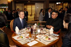 South Korean President Moon Jae-in, first lady Kim Jung-sook, North Korean leader Kim Jong Un and his wife Ri Sol Ju visit Taedong River Seafood Restaurant in Pyongyang, North Korea, September 19, 2018. Pyeongyang Press Corps/Pool via REUTERS